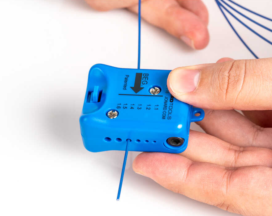 Jonard MS-116 Hexatronic Stringray ABF-kaapelin halkaisuun